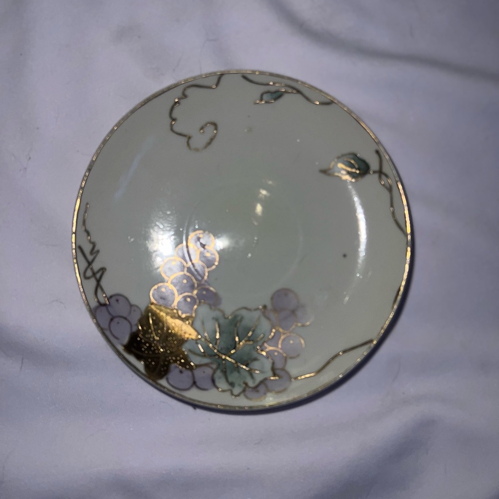 Vintage Japan Saucer Plates 5.5” Grape Leaf Gold Trim Hand Painted Set of 2